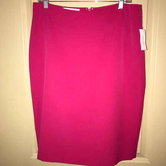 Jones Studio Pencil Skirt - Picture 2 of 5